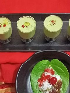 A picture of Paan Shots.