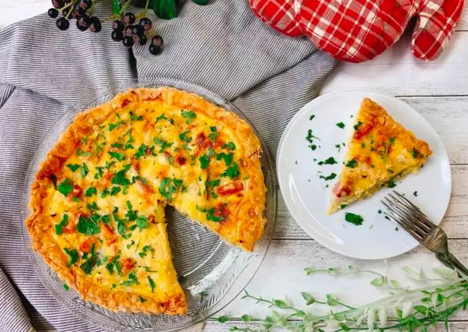 Delicious Quiche with Shiitake Powder