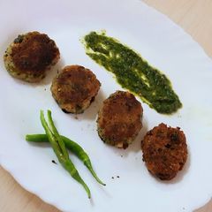 A picture of Mint Potato Bites.