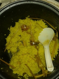 Foto resep Nasi kuning mejikom