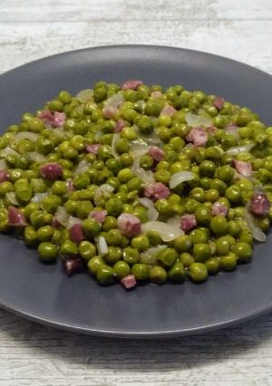 Foto principal de Guisantes con jamón