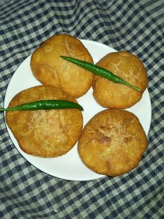 খাস্তা কচুরি(khasta kachori recipe in Bengali) রেসিপির প্রধান ছবি