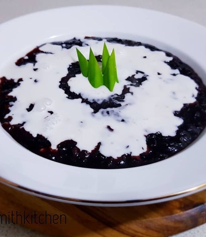 Black Rice And Coconut Milk: Deliciously Healthy Dessert Recipe