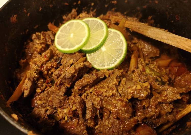 Everyday of Malaysia Rendang beef