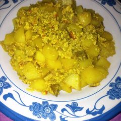 Potato with scramble egg A picture of Potato with scramble egg.