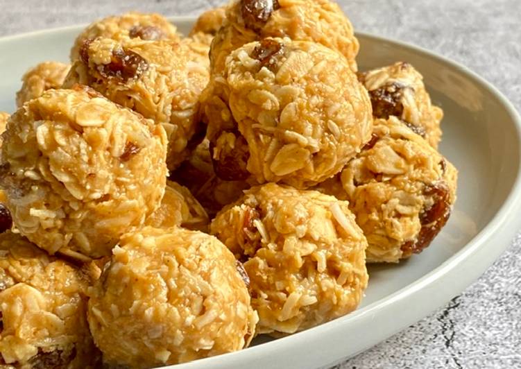 Recipe of Homemade No bake oatmeal balls