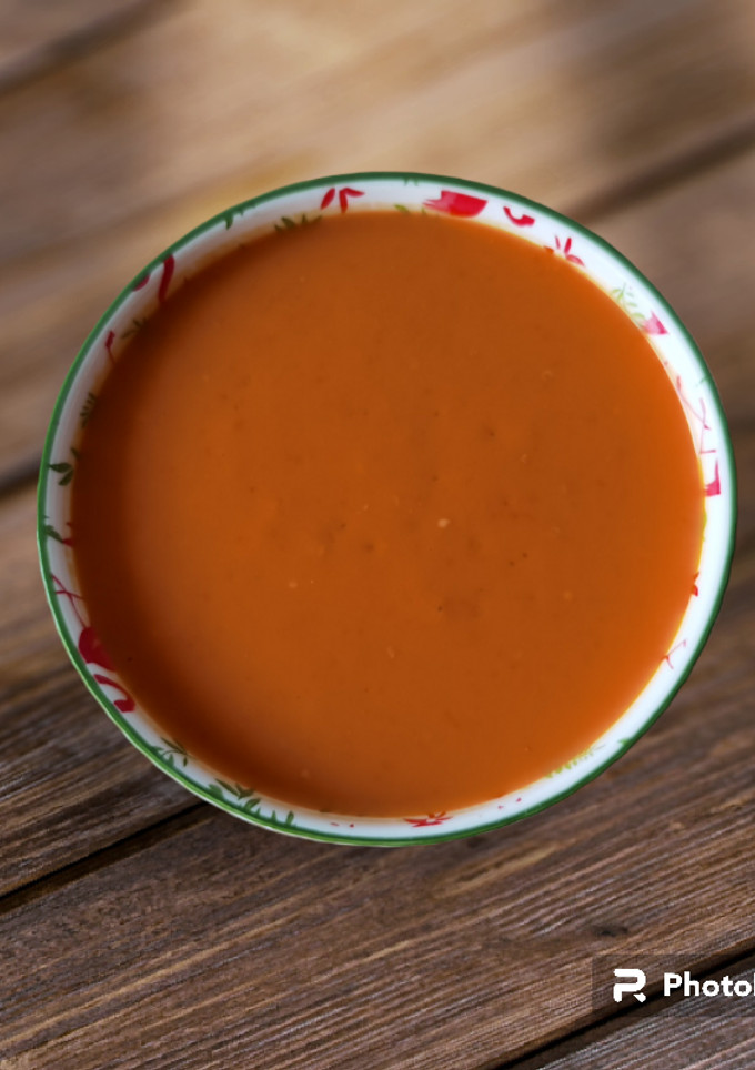 Una foto de Sopa refrescante de tomate