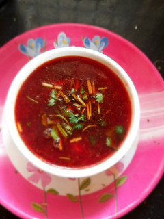 பீட்ரூட் சூப் செய்முறை முக்கிய புகைப்படம்