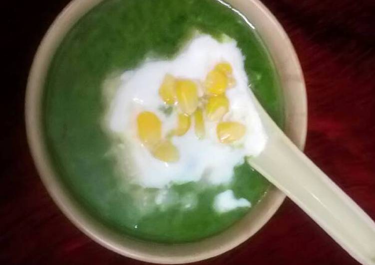 Coconut spinach soup