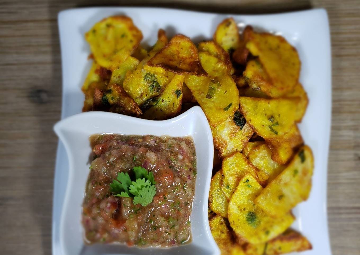 Potato chips (Maru bhajiya)