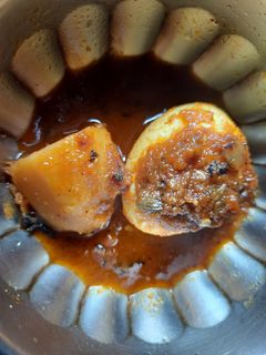 ডিম কষা(dim kosha recipe in Bengali) রেসিপির প্রধান ছবি