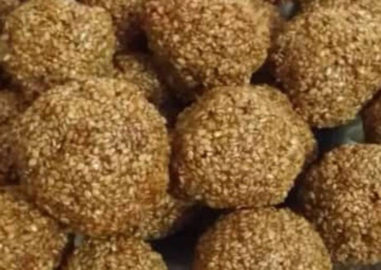 Recipe of Any-night-of-the-week Till ke laddu