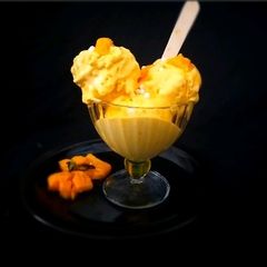 A picture of Mango Ice Cream.