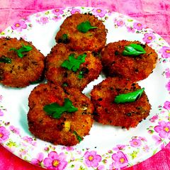 A picture of Vegetable tikki.