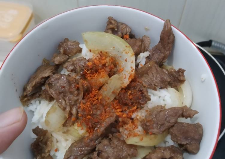 Cara Gampang Menyiapkan Gyuudon Beef ala yoshinoya yang Enak
