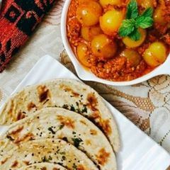 A picture of Whole Onion Sabzi.