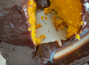 Foto de Bolo de cenoura com cobertura de chocolate