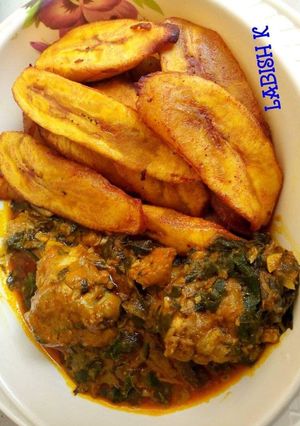 A picture of Fried plantain with garden egg sauce.