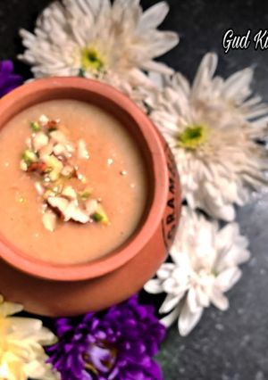 A picture of Gud Ki Kheer.
