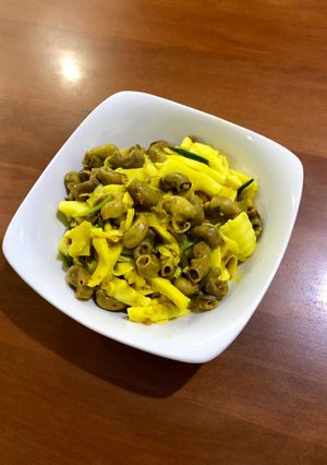 Hình của món Bao tử cá lóc xào măng.