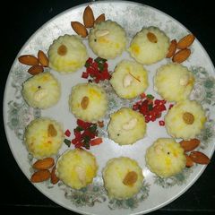A picture of Sweet Samakrice Balls.