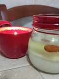 Bicchieri di panna cotta alle mandorle e gelee di spumante