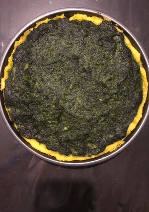 Una foto de Tarta de acelga y brócoli con base de polenta!!