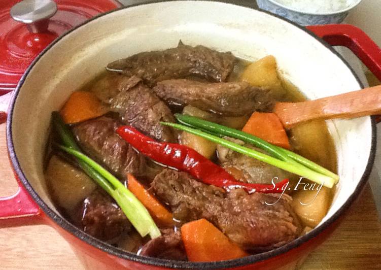 香滷牛肉(牛肉麵)