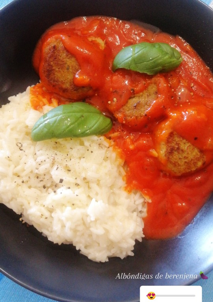 Una foto de Albóndigas de berenjena 🍆