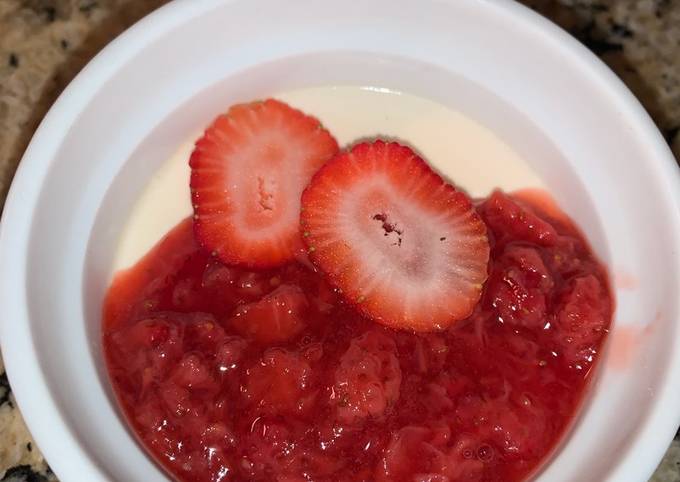 Simple Way to Make Perfect Panna Cotta with Strawberry Sauce for Lunch Recipe