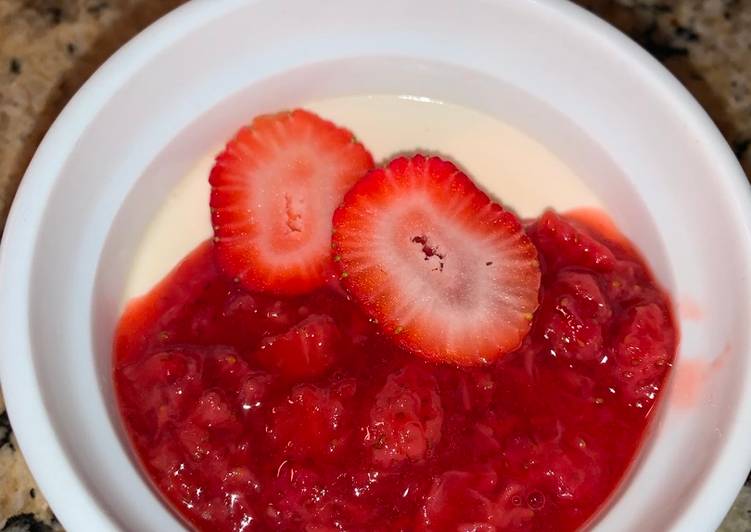 Step-by-Step Guide to Prepare Super Quick Homemade Panna Cotta with Strawberry Sauce