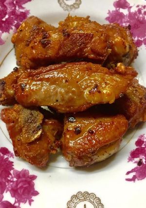 Hình của món Sườn non muối chiên.