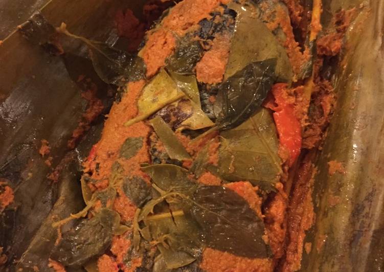 Bahan-bahan Pepes Ikan Mas yang enak dan Mudah Dibuat