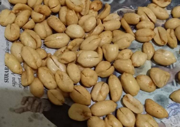 Kacang Bawang Gurih Renyah