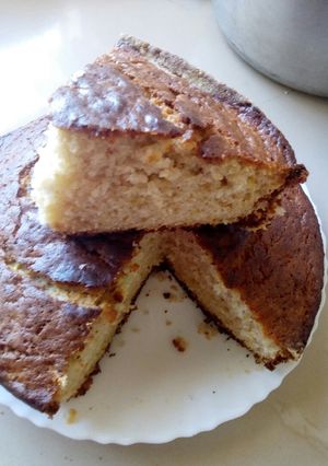 A picture of Banana vanilla cake.