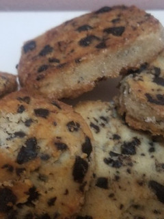 A picture of Crispy chocolate cookies.
