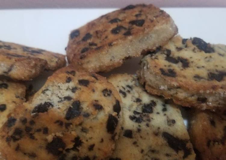 Recipe of Homemade Crispy chocolate cookies