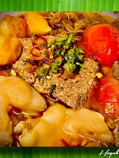 Hình của món Bún Riêu Cua Đồng Giò Heo.