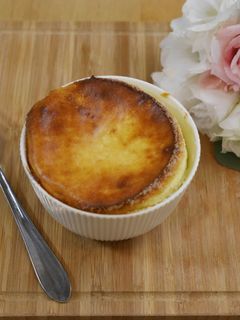 蔓越莓舒芙蕾,超簡單的高級甜點食譜就愾這裡吧! 的食譜成品照片