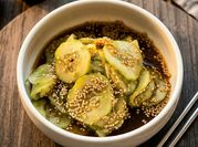 Una foto de salsa de wasabi