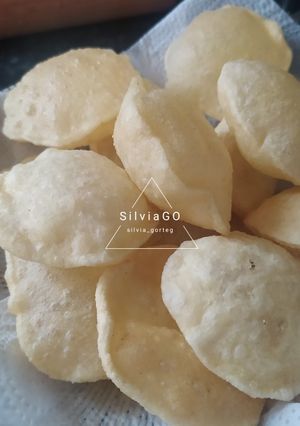 Una foto de Panipuri / pan frito indio o gol gappa