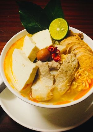 Hình của món Mì úp bữa sáng muộn.