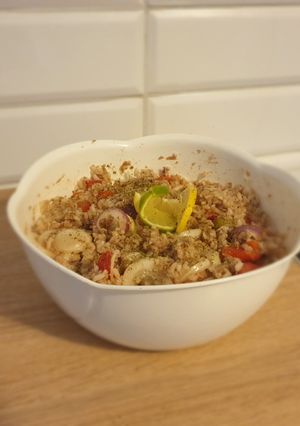 Olaszos tonhalsaláta rizzsel 🇮🇹🐟 recept fotója