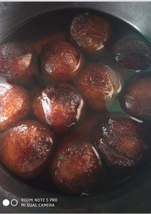 A picture of Sweet potato gulab jamun.
