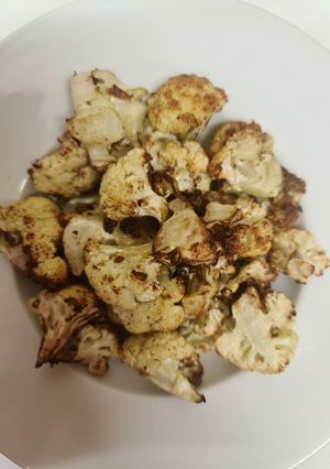 A picture of Air fried cauliflower.