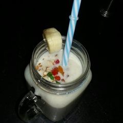 A picture of Banana smoothie.