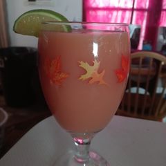 A picture of Vodka Orange Cranberry.
