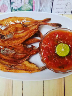 Foto resep Ikan Asin dan Sambal Terasi