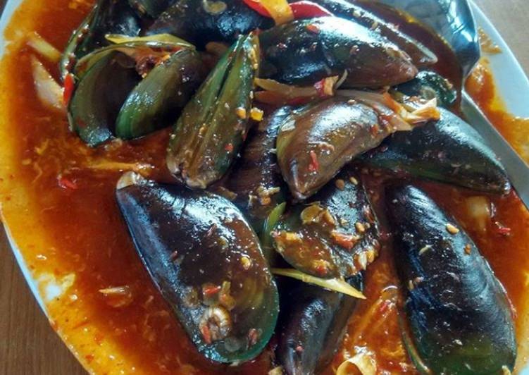 Kerang hijau saos padang mantul �?� ala mamifatih
