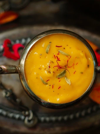 Recipe Creamy sweetened Aamras the Perfect Appealing